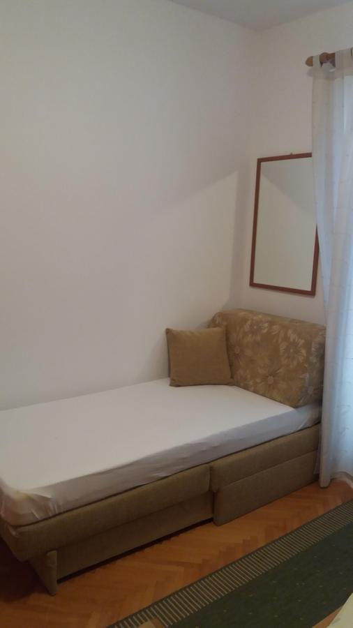 Apartmani I Sobe Mara Palit Eksteriør billede