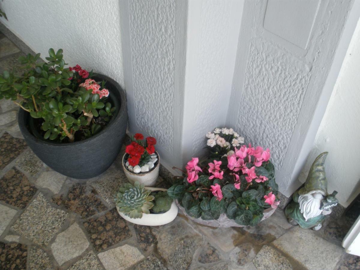 Apartmani I Sobe Mara Palit Eksteriør billede